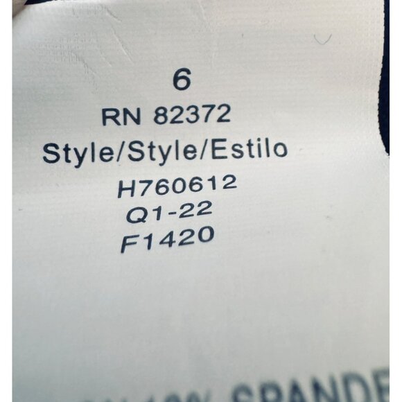 2/$30 NWT Island Escape Size 6 Floral Waist Minimizer Tankini Top Blue & White - Picture 14 of 16